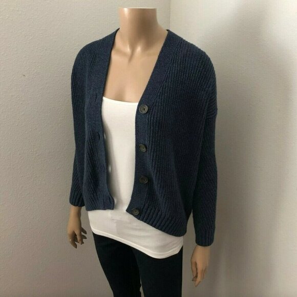 NWT Hollister Ribbed Cropped Boyfriend Cardigan Size Small Navy Blue Sweater - Picture 2 of 6